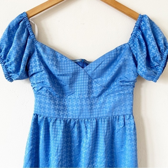 Song of Style Midi Dress - Picture 6 of 6